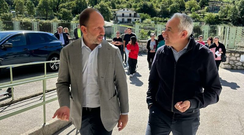 VALLE AGRICOLA – Zinzi salva la scuola del piccolo Comune matesino e ne scongiura la chiusura