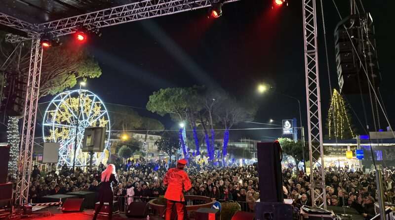 CELLOLE – Grande successo per il concerto dell’Epifania con Ivana Spagna, boom di presenze